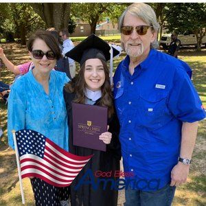 Meet your Posher, Lisa